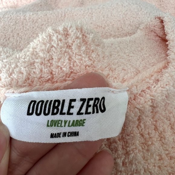 Double Zero Size Lovely Large Soft Fuzzy Peach Crop Sweater - Picture 3 of 4